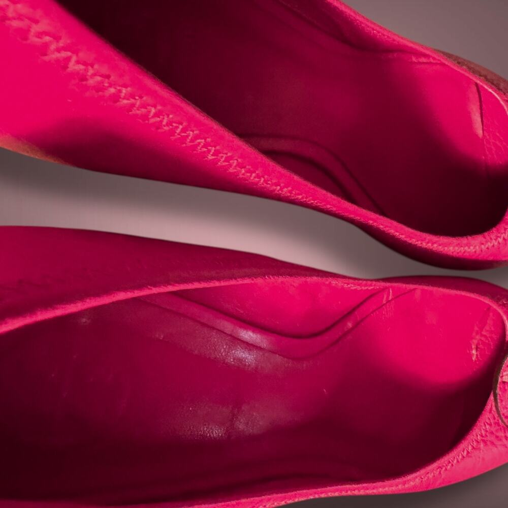 Size 8 TORY BURCH Sally Peep Toe Pink Tumbled Leather Wedge Leather Logo Detail - Picture 10 of 13